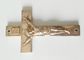 Plastikowa trumna krzyżowa D049 Złoty mosiądz antyczny krzyż zamak do trumny 10,8 * 6,6cm